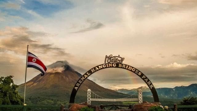 From La Fortuna: Mistico Arenal Hanging Bridges Park Tour - Photo 3 (Gallery view)