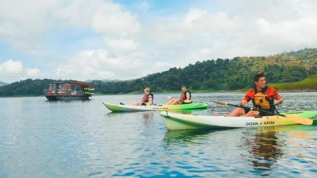 Lake Arenal Kayaking Tour - Photo 3 (Gallery view)