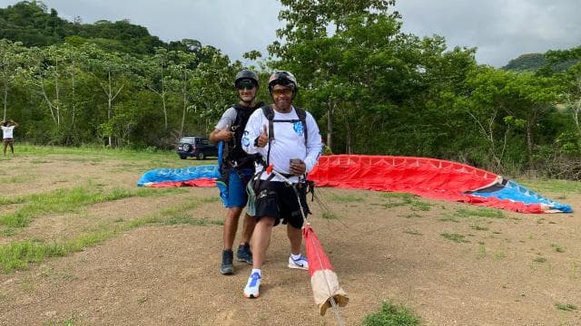 900 ft flight facing the Pacific Ocean & Tropical forests - Dominican Republic