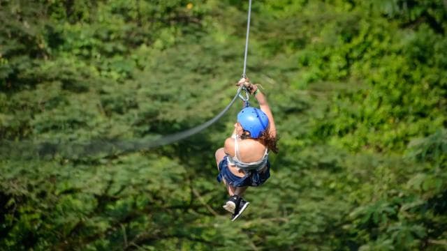 La Fortuna: Arenal Mundo Aventura Park 7 Zip-Lines Tour - Photo 3 (Gallery view)