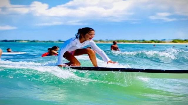 Carolina: Beginners Surf Lesson & Extended Surfboard Rental - Photo 5 (Gallery view)