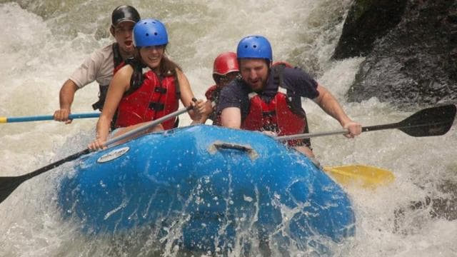Costa Rica: White-Water Rafting Class III-IV Adventure - Photo 3 (Gallery view)