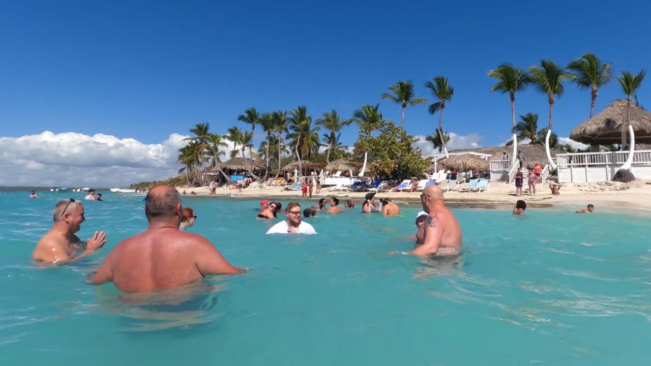 Punta Cana: Catalina Island With Snorkeling - Photo 2 (Gallery view)