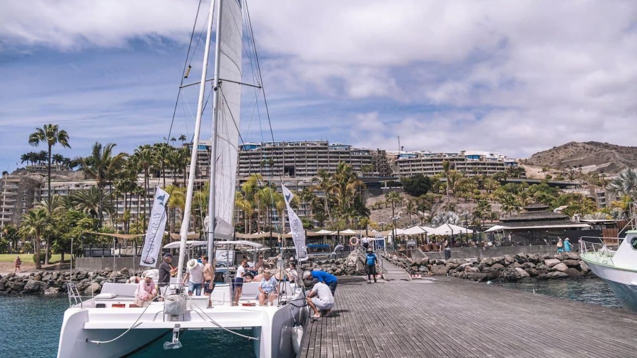 Private Catamaran Crusie, snorkeling, lunch & water slide - Photo 5 (Gallery view)