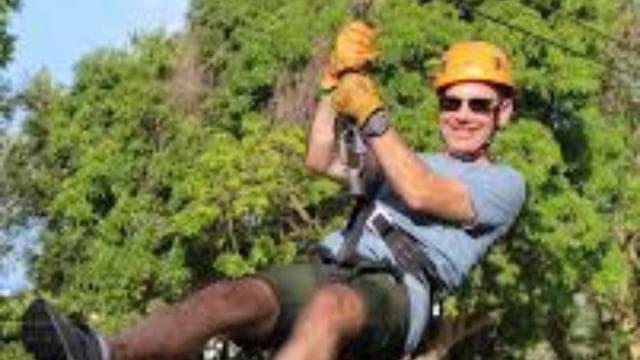 Río Grande: Rainforest Zipline Experience - Photo 3 (Gallery view)