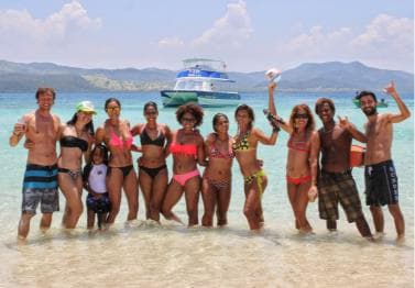 Cayo Arena: VIP Experience in Luxury Catamaran - Photo 2 (Gallery view)