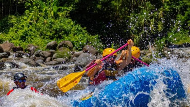 Arenal: Rafting na rzece Sarapiqui – klasa II-III - Photo 3 (Gallery view)