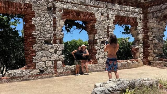 Puerto Rico: aventură UTV de 2 ore până la ruine, plaja Aguadilla - Photo 3 (Gallery view)