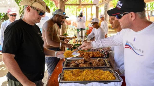 From Jaco: Tortuga Island Day Trip with Activities - Dominican Republic