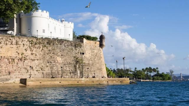 San Juan: Pirates and Fortresses Guided Tour with Entry - Photo 3 (Gallery view)