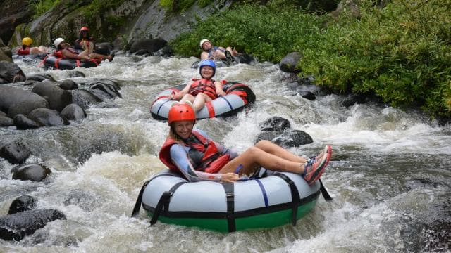 Libéria: Extrémny tubing v kaňone s prírodnými bazénmi a adrenalínom - Photo 5 (Gallery view)