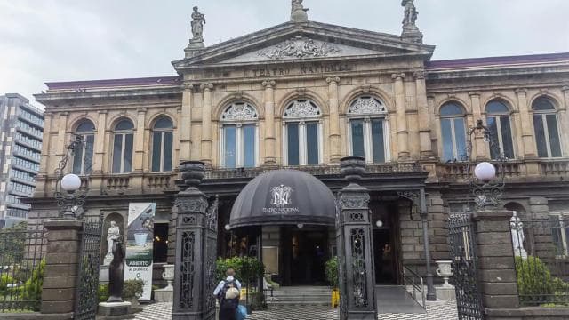 San Jose: City Tour and Central Market with Local Food - Dominican Republic