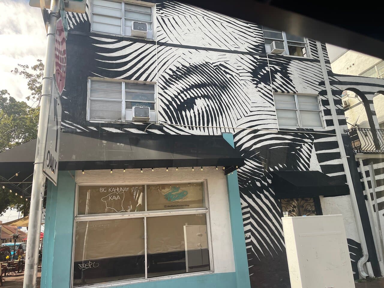 Private South Beach, Wynwood Arts District and Little Havana Tour - Photo 3 (Gallery view)