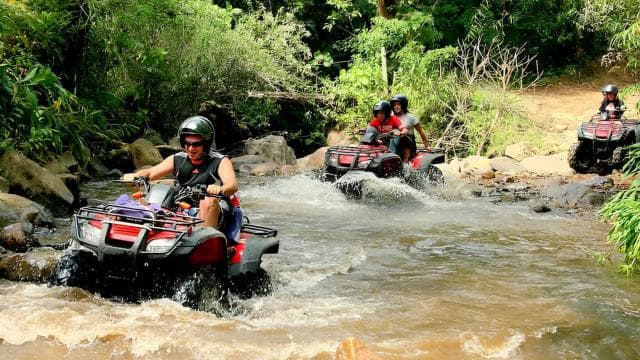 Canyoning cu ATV 4x4 pe cascade lângă La Fortuna - Photo 2 (Gallery view)