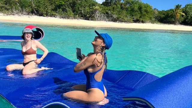 Icacos: All-Inclusive Sailing Catamaran Beach & Snorkel Trip - Photo 3 (Gallery view)