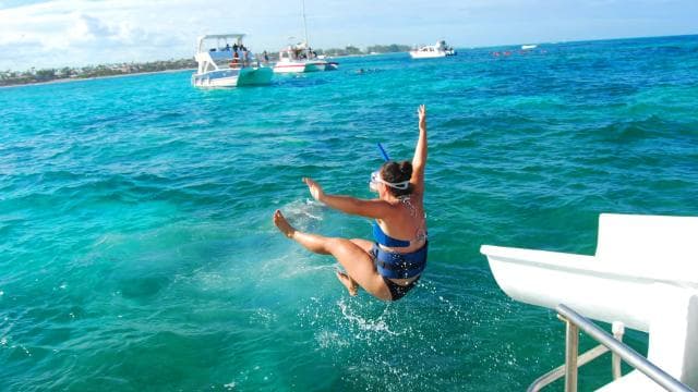 Punta Cana: privát parti hajó csúszdával és grillezővel - Photo 5 (Gallery view)