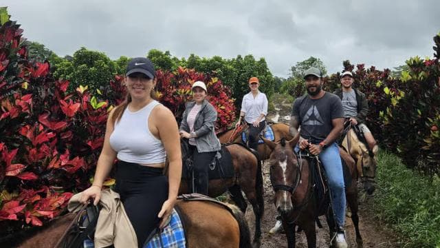 Katira: Rio Celeste Tubing and Horseback Riding Tour - Photo 2 (Gallery view)