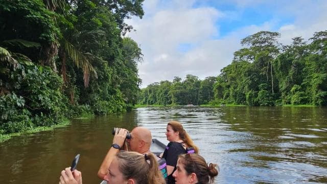 Tortuguero: "Unforgettable" canoe tour in the Tortuguero National Park - Photo 2 (Gallery view)