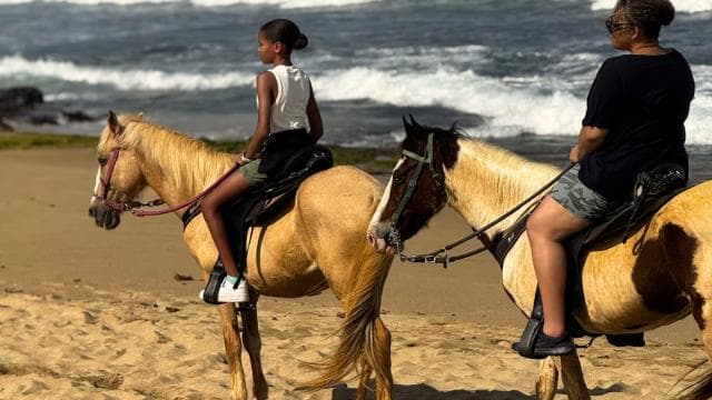 Porto Riko: Aguadilla Plajı'nda Ata Binmek - Photo 4 (Gallery view)