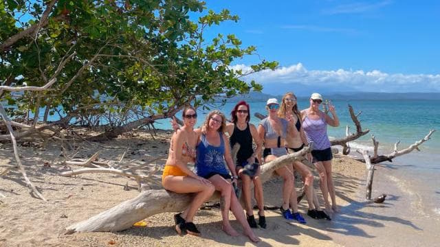 CAHUITA: NATIONAL PARK SNORKELING AND HIKING *CERTIFIED LOCAL TOUR GUIDE*. - Photo 3 (Gallery view)