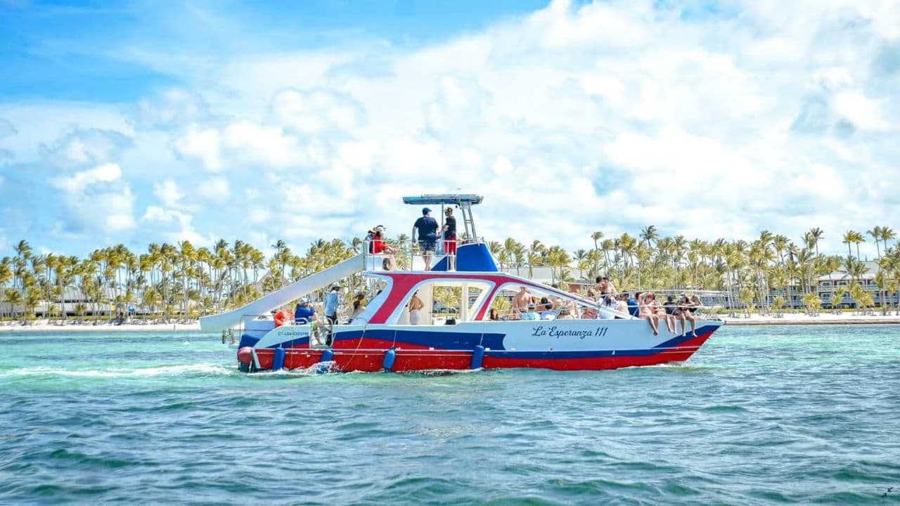 Punta Cana: Boat Party + Unlimited Drink - Photo 2 (Gallery view)