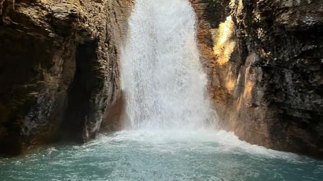 Rincón de la Vieja: La Leona Waterfall & Tubing Private Tour - Photo 3 (Gallery view)