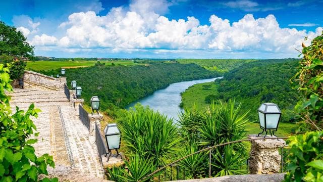 Catalina Island & Altos de Chavón Full-Day Tour - Dominican Republic