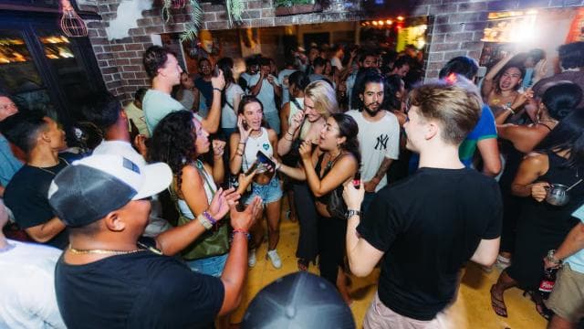 Tamarindo Bar Crawl Experience - Photo 5 (Gallery view)