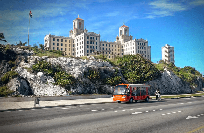 Havana Sightseeing Tram Tour - Photo 4 (Gallery view)