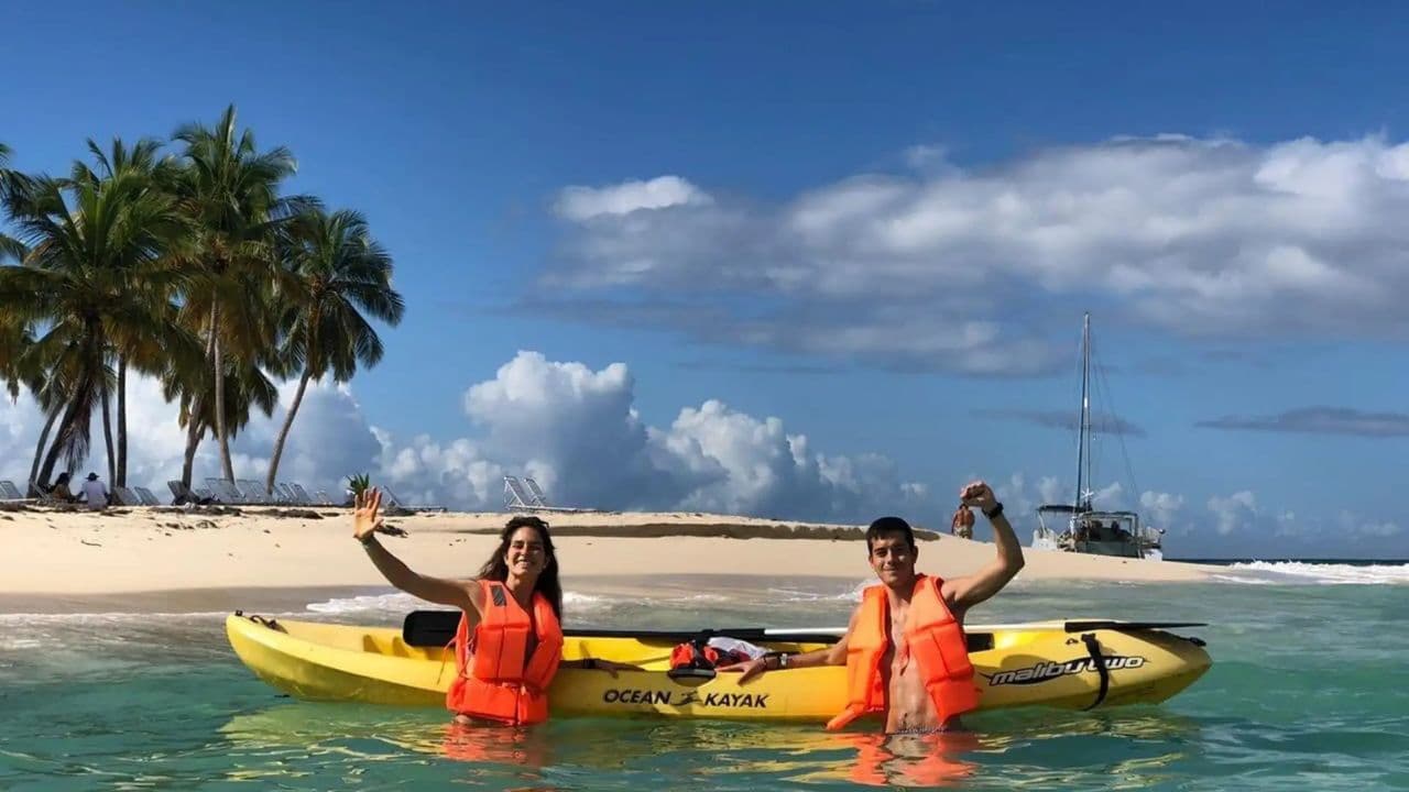 Punta Cana: Parasailing Experience with Pickup Include - Dominican Republic