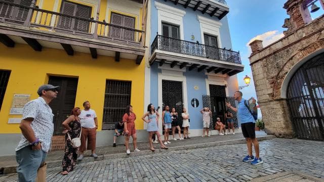 San Juan: Old Town Sunset Walking Tour - Photo 4 (Gallery view)