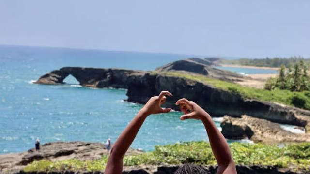 Puerto Rico: Cueva del Indio, Waterfalls, & Beach Tour - Photo 3 (Gallery view)