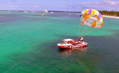 Özel: Punta Cana Boogie Yatılı ve Parasailing Macerası - Photo 2 (Gallery view)