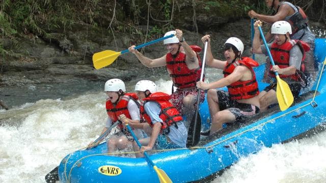 From Jaco: Savegre White Water Rafting - Dominican Republic