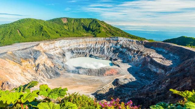Poás Volcano, Coffee Plantation & La Paz Waterfall Gardens - Dominican Republic