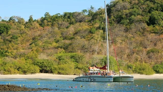 Playa Tamarindo: Sunset Sailing and Snorkeling Tour - Photo 4 (Gallery view)