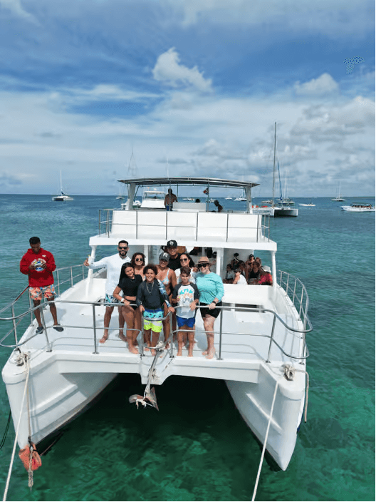 From Santo Domingo: Isla Saona Day Trip with Catamaran Ride - Dominican Republic