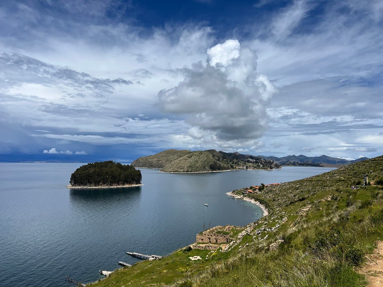 Full Day Guided Tour in Copacabana and Isla del Sol - Photo 5 (Gallery view)