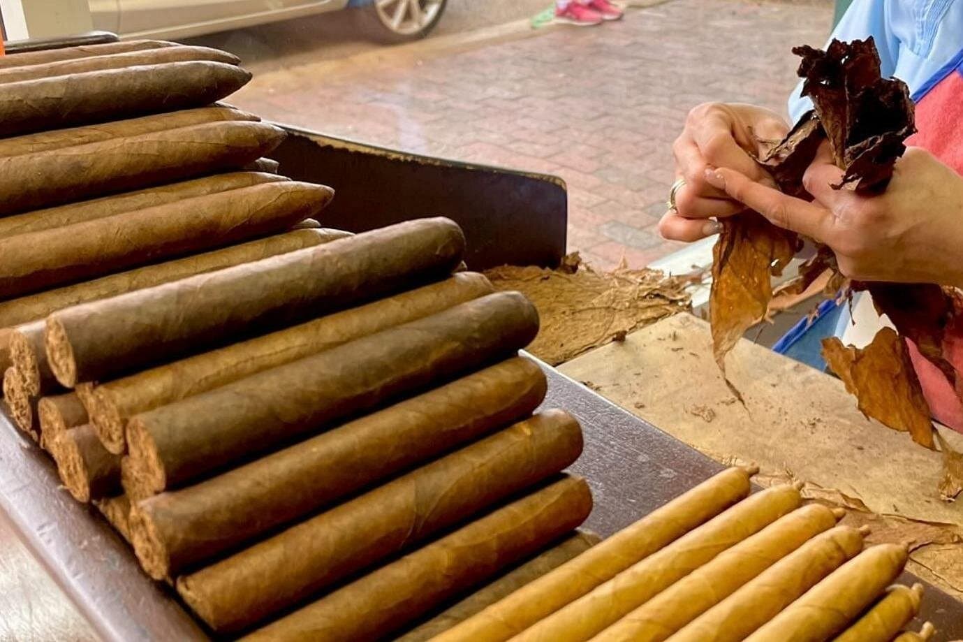 Little Havana Walking Tour for History Buffs - Dominican Republic