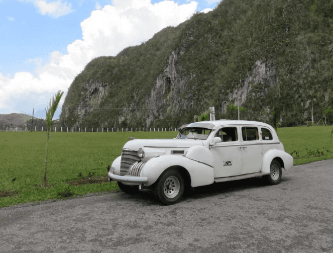 Viñales Valley Private Classic Car Tour - Photo 2 (Gallery view)