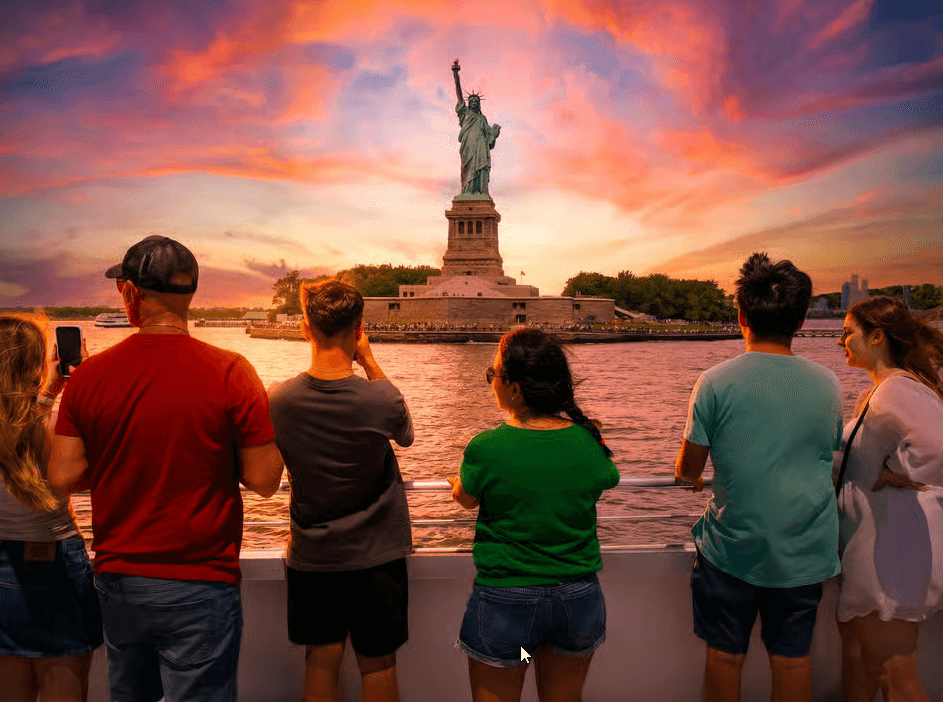 NYC Golden Hour Cruise (2hr) - Photo 3 (Gallery view)