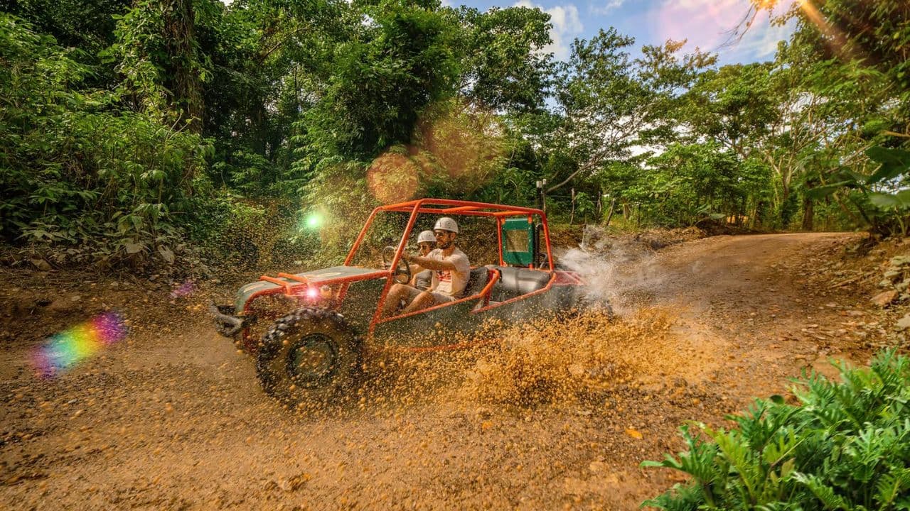 Punta Cana: La Hacienda Park - Photo 2 (Gallery view)