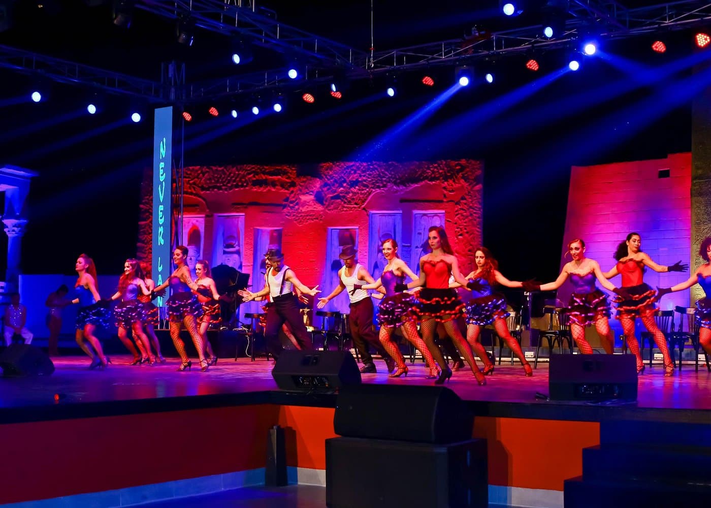 Neverland musical and cabaret show in Alf Leila Wa Leila hotel - Photo 5 (Gallery view)