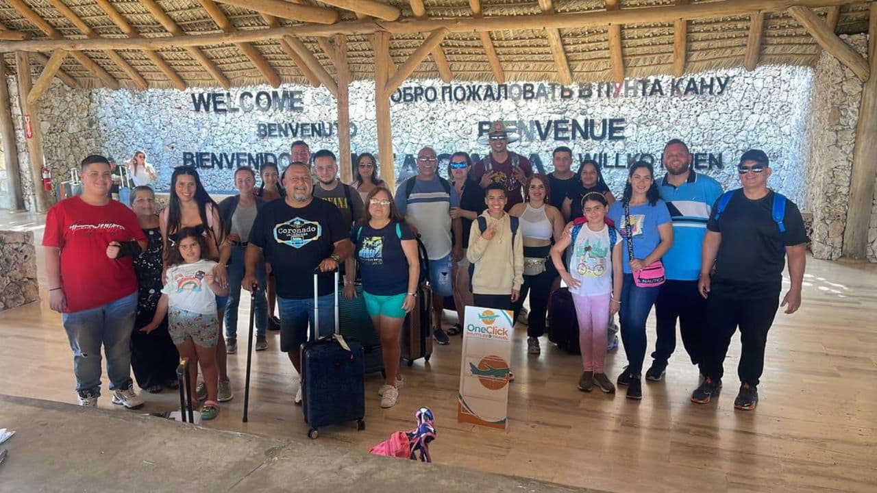 Punta Cana: Roundtrip Transfer to/from the Airport - Dominican Republic