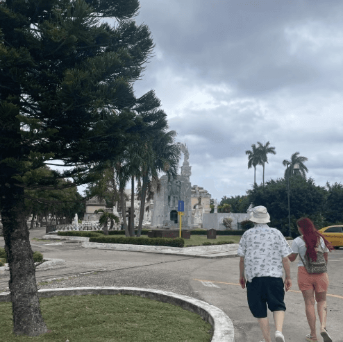 Havana Colón Cemetery Free Tour - Photo 5 (Gallery view)