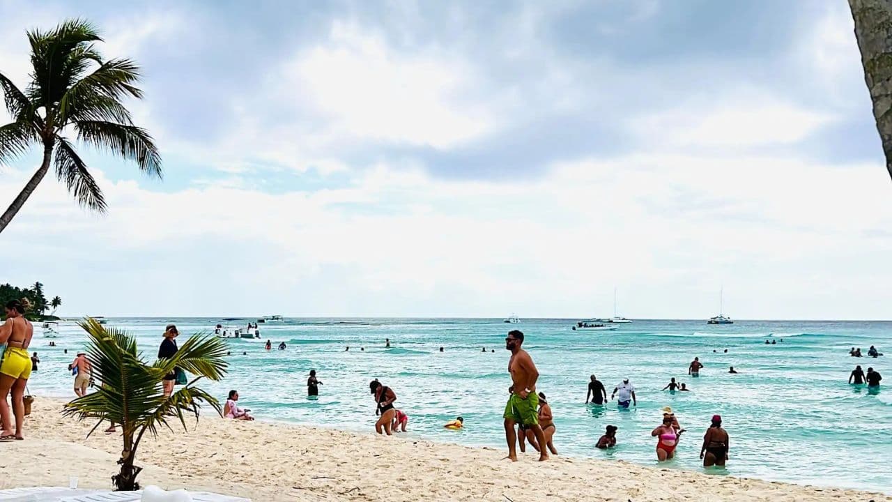 Escursione all'Isola di Saona: Paradiso Tropicale con Pranzo - Photo 3 (Gallery view)