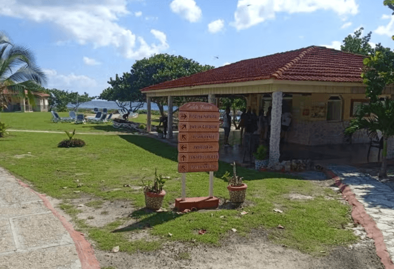 Caleta Buena Day Trip - Dominican Republic