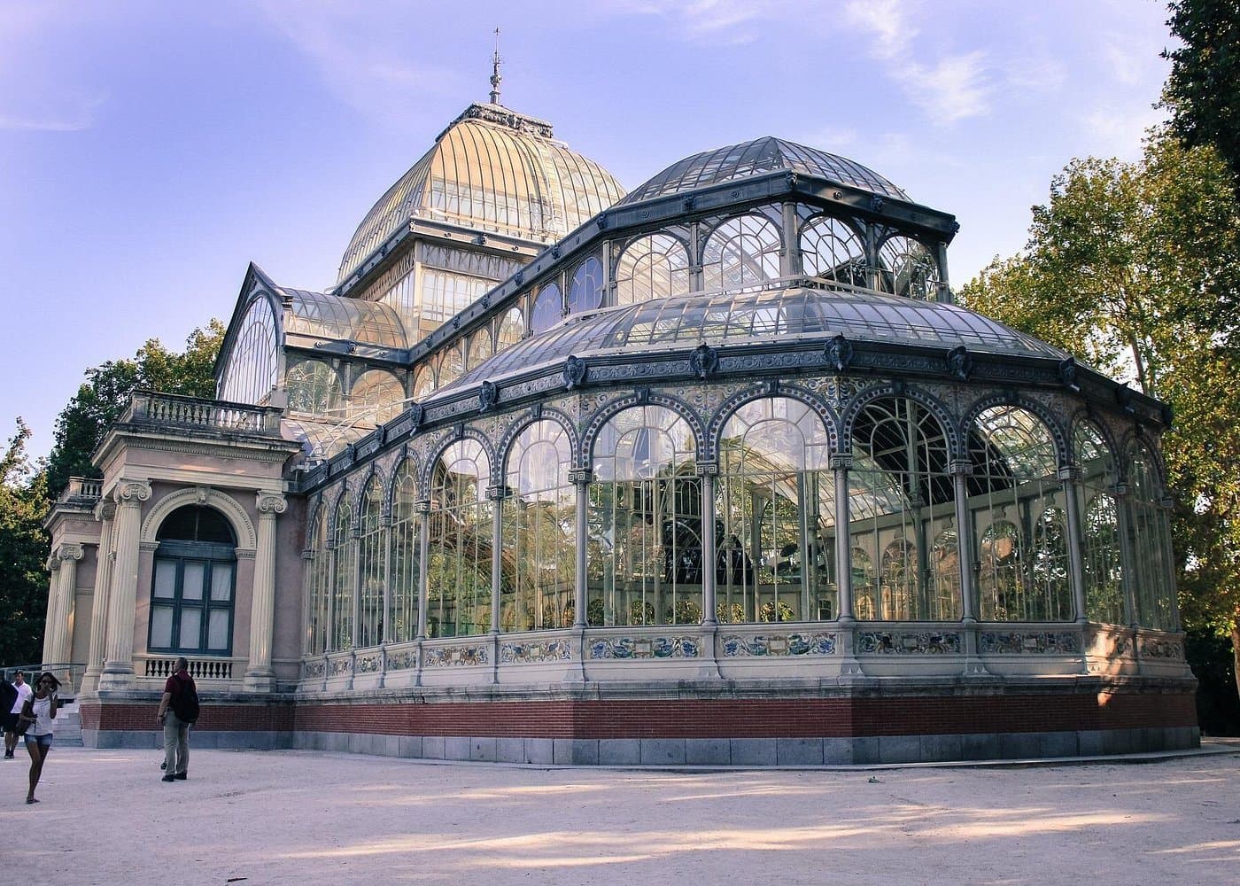 Madrid: El Retiro Park Guided Tour and Tapas - Photo 3 (Gallery view)