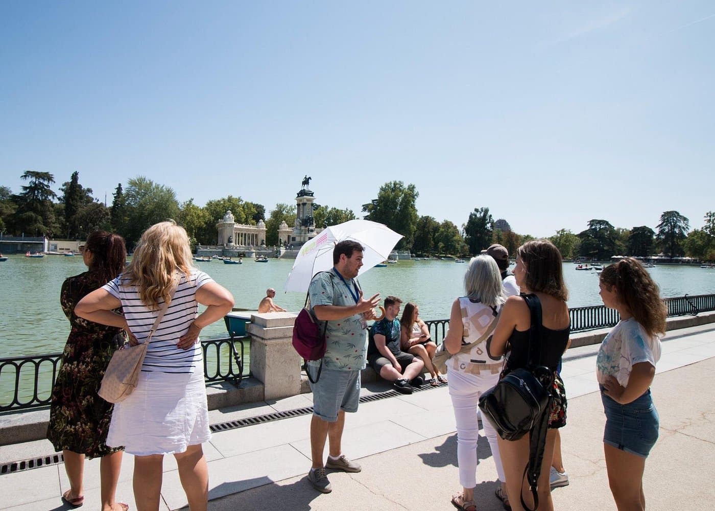 Retiro Park Walking Tour in Madrid - Photo 3 (Gallery view)