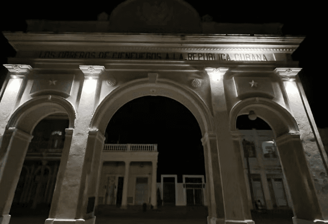 Free Walking Tour of Cienfuegos - Photo 2 (Gallery view)